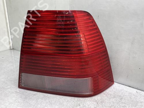 Used Right taillight VW BORA I (1J2) 1.9 TDI (110 hp) 23768391