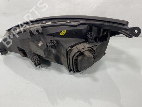 Left headlight FORD FOCUS I (DAW, DBW)  | BP19980049C28 