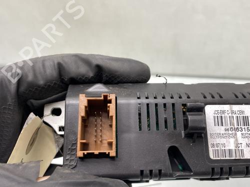 display-monitor-citroen-c3-ii-sc_-2009-30688478 main image