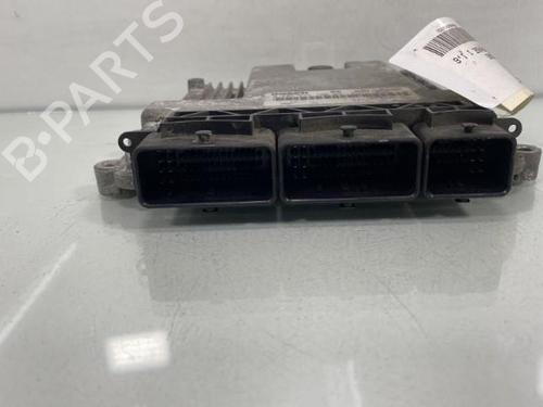 Used Engine control unit (ECU) Engine control unit (ECU) RENAULT TRAFIC III Van (FG_) 1.6 dCi 120 (FGMB, FGMC) (120 hp) 21197032 21197032