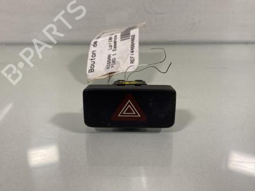 Used Warning switch Warning switch NISSAN PIXO (UA0) 1.0 (68 hp) 20014824 20014824