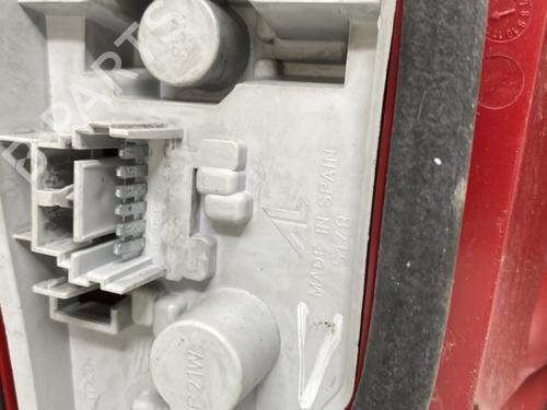 right-taillight-renault-modus-grand-modus-fjp0_-2004-27722206 main image