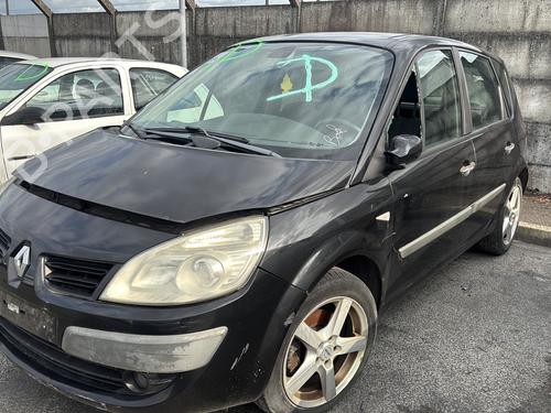 Front bumper RENAULT SCÉNIC II (JM0/1_) 2.0 dCi (JM1K) | BP30171552C7