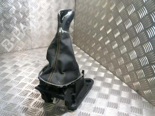 Used Gear lever OPEL CROSSLAND X / CROSSLAND (P17, P2QO) 1.2 (75) (110 hp) 20012570