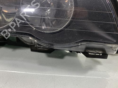 Right headlight BMW 3 (E46) 320 d | BP24118326C29