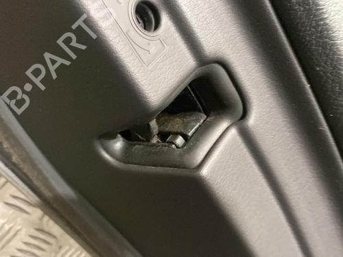 Used Left rear door Left rear door 20025956 20025956
