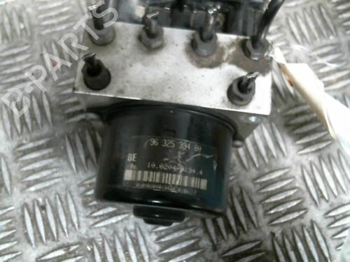 Used ABS pump ABS pump PEUGEOT 206 Hatchback (2A/C) 2.0 HDI 90 (90 hp) 20029653 20029653