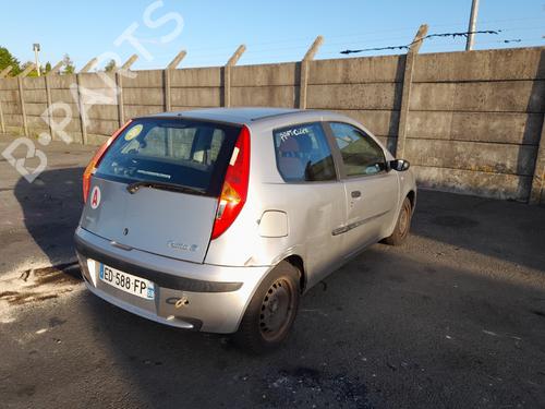 Used Parts FIAT PUNTO (188_) 1.2 16V 80 (188.233, .235, .253, .255, .333, .353, .639,... (80 hp) 4424487