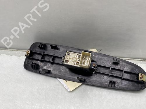 Used Right front window switch Right front window switch HYUNDAI ELANTRA III (XD) 2.0 CRDi (113 hp) 20974984 20974984