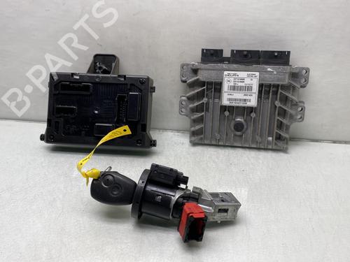 Used Electronic module RENAULT CLIO III (BR0/1, CR0/1) 1.5 dCi (75 hp) 21518306