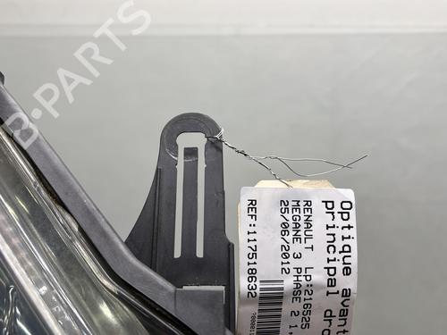 Right headlight RENAULT MEGANE III Hatchback (BZ0/1_, B3_) 1.5 dCi (BZ0C) | BP31121615C29 - Image 4