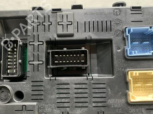 Used Fuse box Fuse box PEUGEOT 308 I (4A_, 4C_) 1.6 HDi (90 hp) 19993853 19993853