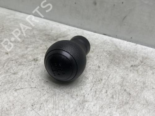 Used Shift knob Shift knob PEUGEOT 107 (PM_, PN_) 1.0 (68 hp) 19956233 19956233