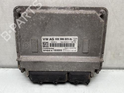 Used Engine control unit (ECU) VW POLO V (6R1, 6C1) 1.2 (70 hp) 28797839