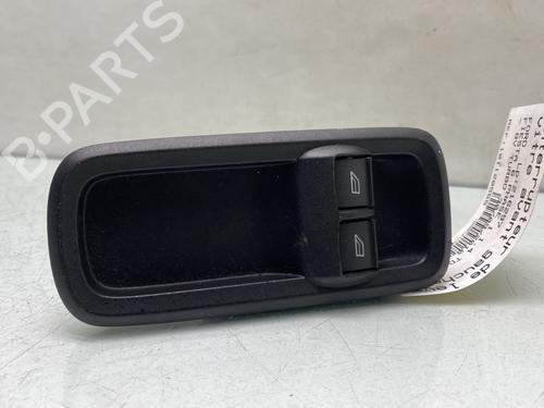 Used Left front window switch Left front window switch FORD FIESTA VI (CB1, CCN) 1.4 TDCi (70 hp) 30790928 30790928