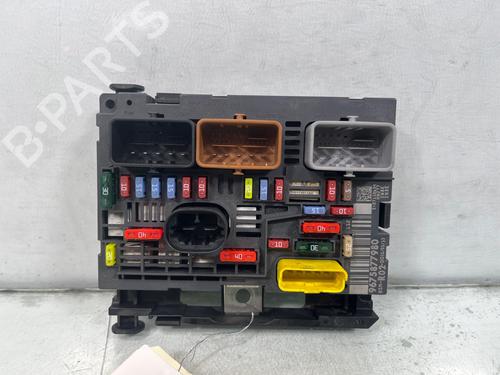 fuse-box-peugeot-3008-i-mpv-0u_-2009-2010-2011-2012-2013-2014-2015-2016-2017-35969800 main image