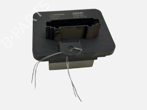 Used Heater resistor Heater resistor PEUGEOT 308 II (LB_, LP_, LW_, LH_, L3_) 1.6 HDi (92 hp) 39902396 39902396
