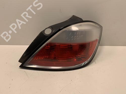 Used Right taillight OPEL ASTRA H (A04) [2004-2014]  20008946
