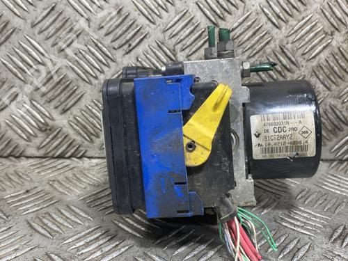 Used ABS pump RENAULT LAGUNA Coupe (DT0/1) 2.0 dCi (DT01, DT08, DT09, DT0K, DT12, DT1C, DT1D, DT1M,... (150 hp) 31189520