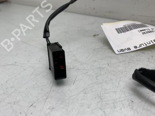 Used Seat buckle Seat buckle LANCIA DELTA III (844_) 1.6 D Multijet (844.AXF11, 844.AXF1A) (116 hp) 20007624 20007624