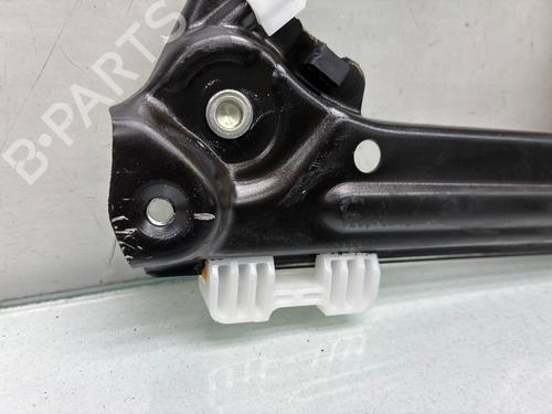 Used Front right window mechanism Front right window mechanism 38230436 38230436