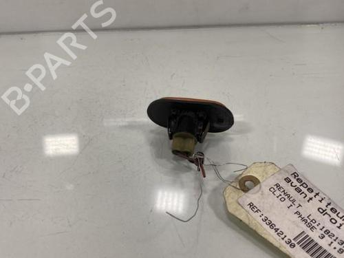 Used Right front indicator Right front indicator RENAULT CLIO I (B/C57_, 5/357_) 1.9 D (B/C/S576, B/C/S57L) (64 hp) 20182308 20182308