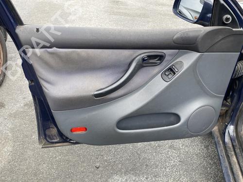 Right front indicator SEAT TOLEDO II (1M2) 1.6 | BP30107272C33  - Image 10