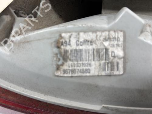 Used Right tailgate light Right tailgate light PEUGEOT 2008 I (CU_) 1.2 VTi (82 hp) 28611365 28611365