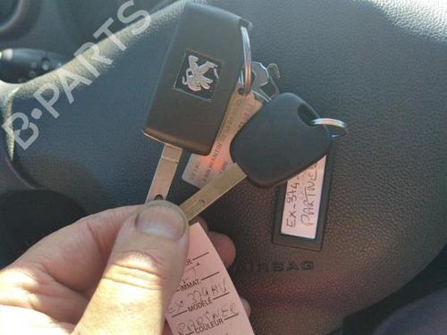 Mass air flow sensor PEUGEOT PARTNER Platform/Chassis  | BP20023806M95  - Image 10