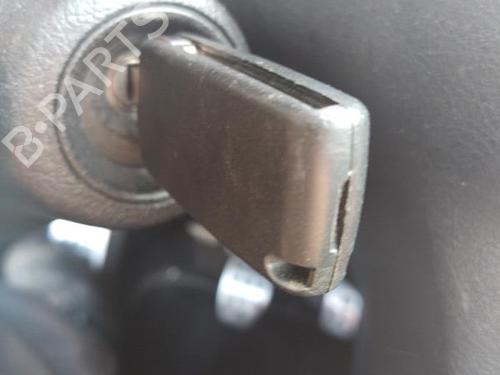 Seat buckle PEUGEOT 307 Break (3E) 1.6 HDi 110 | BP21956312I32 