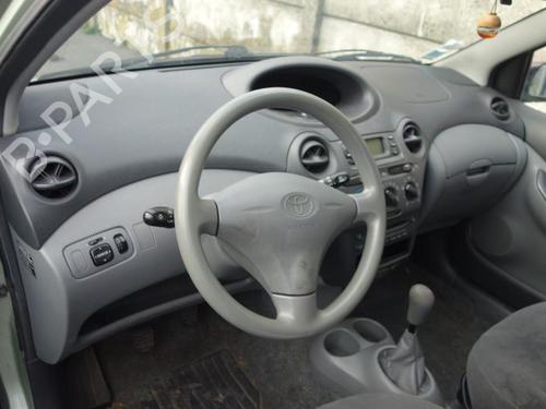 Retrovisor izquierdo TOYOTA YARIS (_P1_) 1.4 D-4D (NLP10_, NLP10R) | BP20031768C26 
