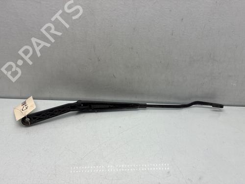 Used Front windshield wiper arm Front windshield wiper arm 38270344 38270344