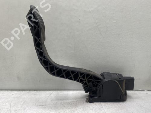 Pedal PEUGEOT 206+ (2L_, 2M_) 1.4 HDi eco 70 (68 hp) 32063485