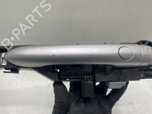 Used Front left exterior door handle RENAULT LAGUNA III (BT0/1) 2.0 dCi (BT01, BT08, BT09, BT0E, BT0K, BT12, BT1C, BT1D,... (150 hp) 31212588