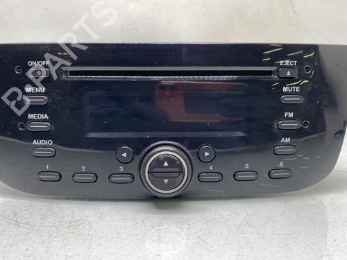 Used Radio FIAT PUNTO EVO (199_) 1.2 (69 hp) 31189645