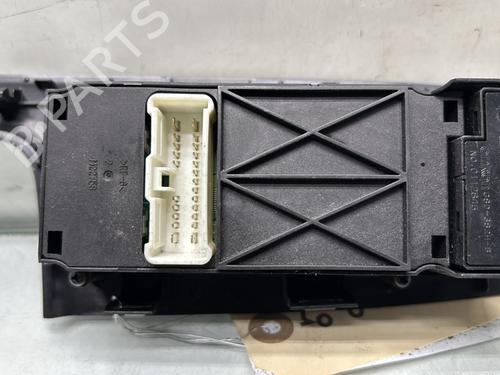 Used Left front window switch Left front window switch HONDA ACCORD VII Tourer (CM, CN) 2.2 i-CTDi (CN2) (140 hp) 31881225 31881225