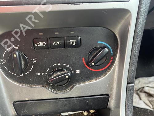 Used Parts PEUGEOT 307 (3A/C)  1.4  1793851