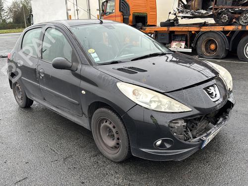 Left taillight PEUGEOT 206+ (2L_, 2M_) 1.4 HDi eco 70 | BP28279495C34 