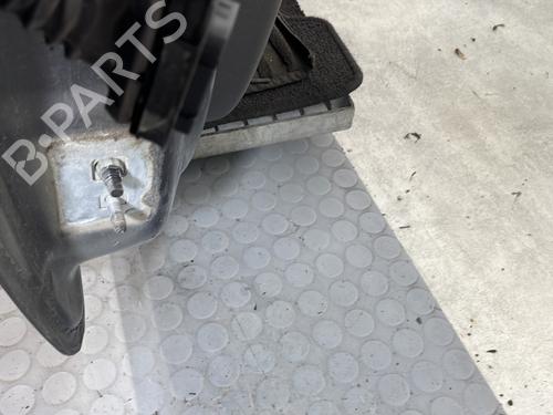 right-front-door-renault-clio-iii-br01-cr01-2005-2006-2007-2008-2009-2010-2011-2012-2013-2014-32682437 main image