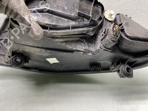 Right headlight SEAT CORDOBA (6L2) 1.9 TDI | BP24428631C29 
