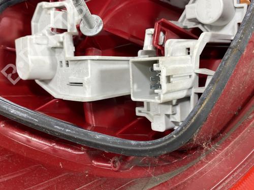 Right taillight FORD FIESTA VI (CB1, CCN) 1.4 TDCi | BP27355667C35 