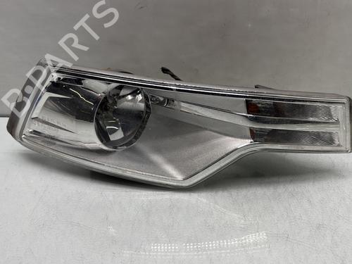 right-front-fog-light-citroen-c5-iii-break-rw_-2008-2009-2010-2011-2012-2013-2014-2015-2016-2017-24454436 main image