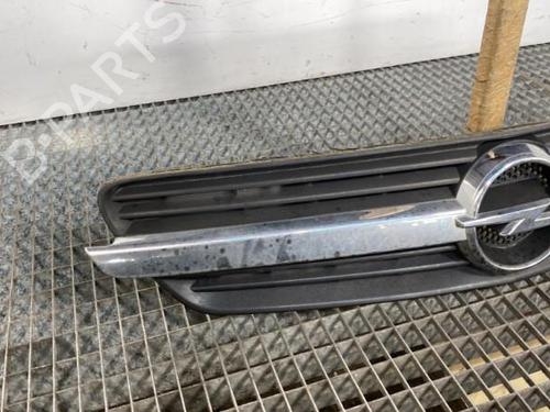 Grill OPEL MERIVA A MPV (X03) 1.7 CDTI (E75) (100 hp) 20642379
