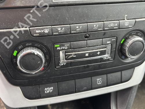 Rear right quarter glass SKODA YETI (5L) 1.2 TSI | BP29968423C92