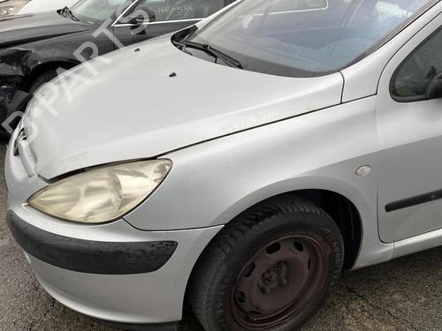 Engine control unit (ECU) PEUGEOT 307 (3A/C) 1.6 16V | BP21197049M57 