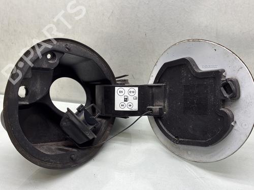 fuel-flap-renault-clio-v-b7_-2019-33711328 main image