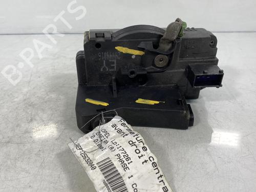 Used Front right lock OPEL ZAFIRA A MPV (T98) 2.0 DTI 16V (F75) (101 hp) 20033021