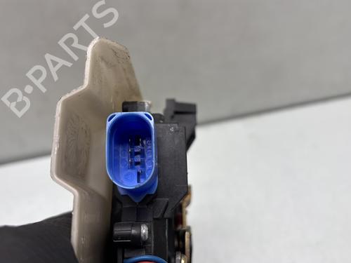 Rear right lock VW TOURAN (1T1, 1T2) 1.9 TDI | BP29507753C99 