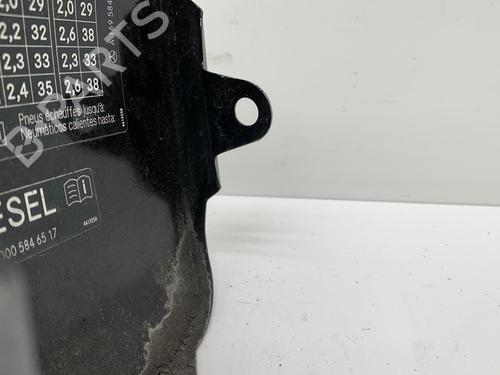 Used Fuel flap Fuel flap 20023829 20023829