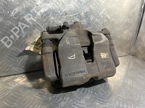 Used Right front brake caliper Right front brake caliper 19958739 19958739
